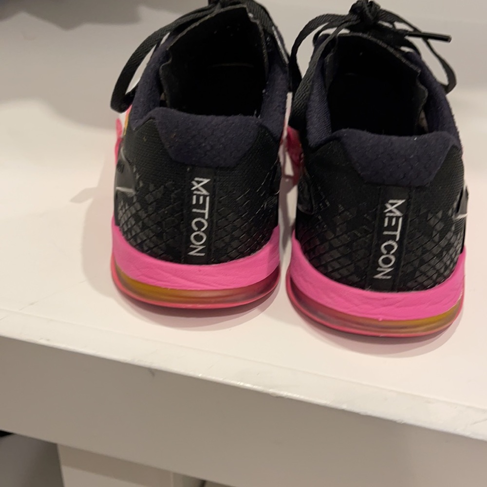 Nike Metcon cross trainers - Picture 3 of 4
